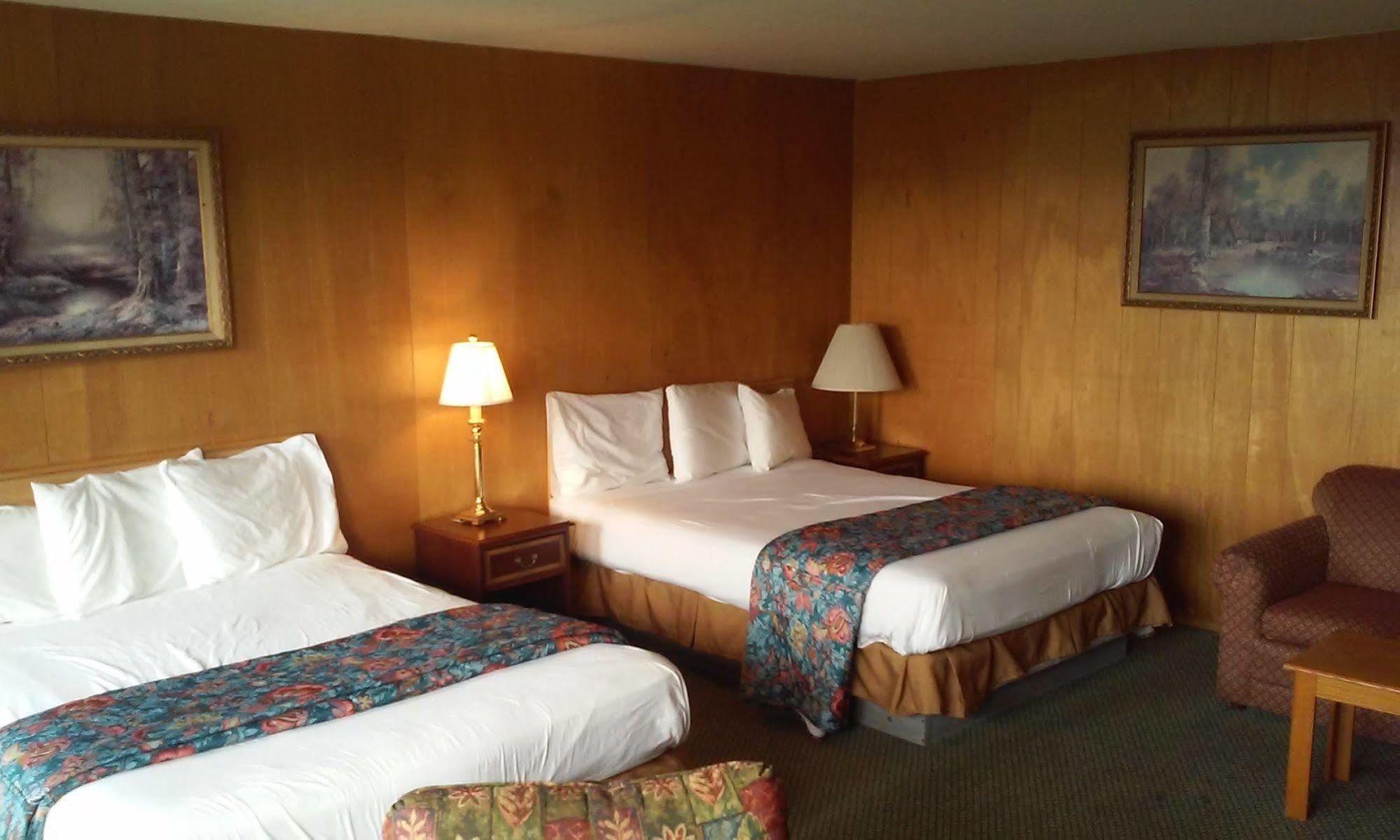 Oasis Motel 2*